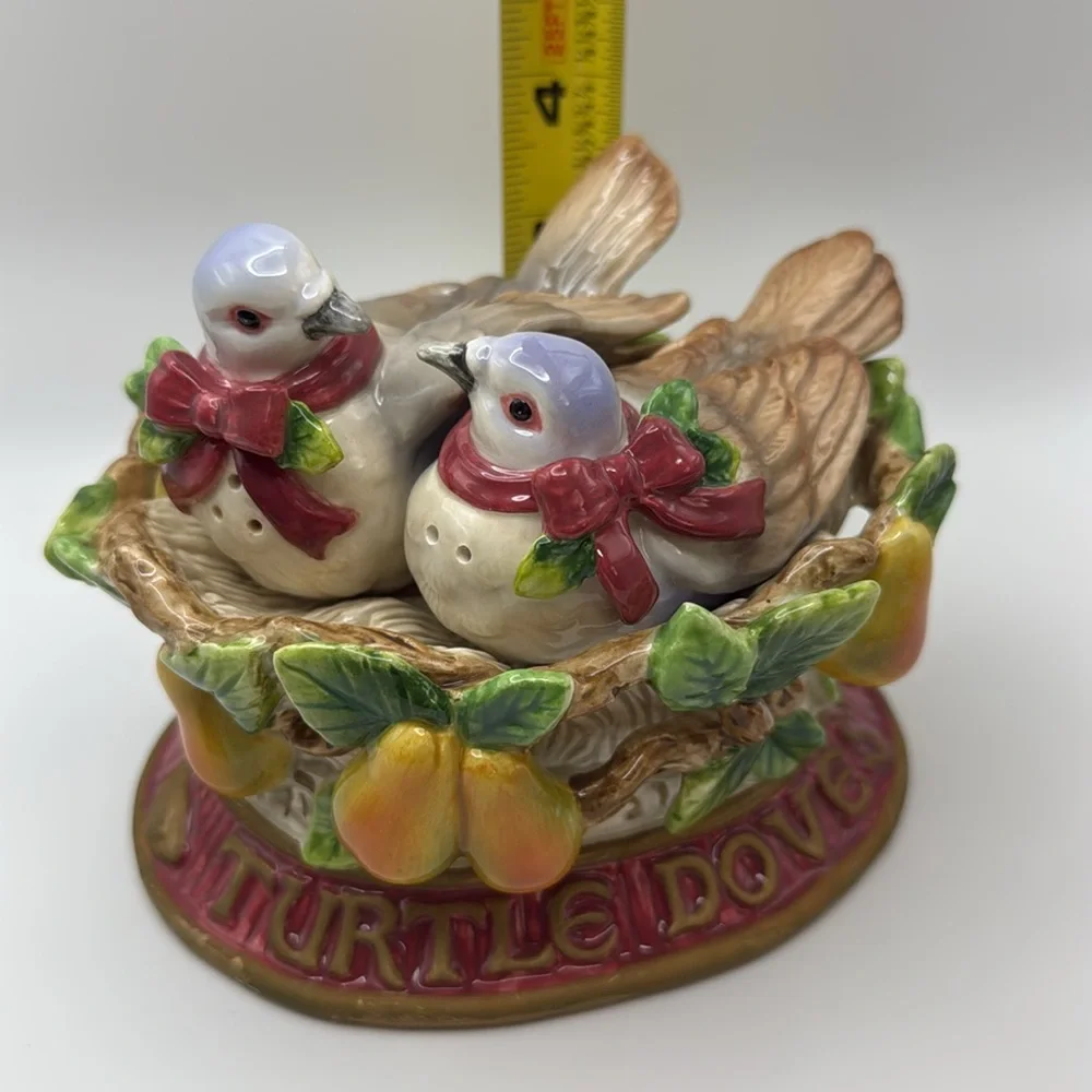 Fitz & Floyd‎ Two Turtle Doves Salt And Pepper Shakers Christmas Holiday
